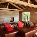 Montagne Alternative Semesteranläggning (resort)