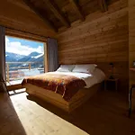 Montagne Alternative 4*